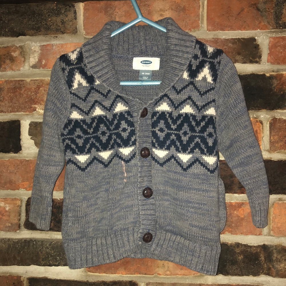 Super cute Old Navy, toddler boys knit sweater